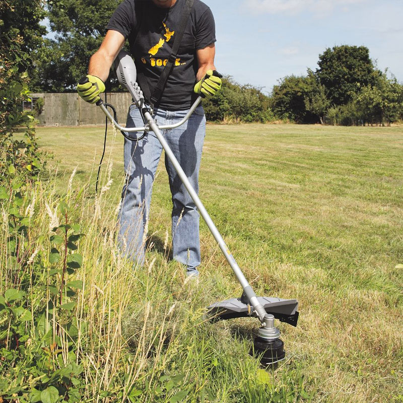 Grass Cutting - Image 6