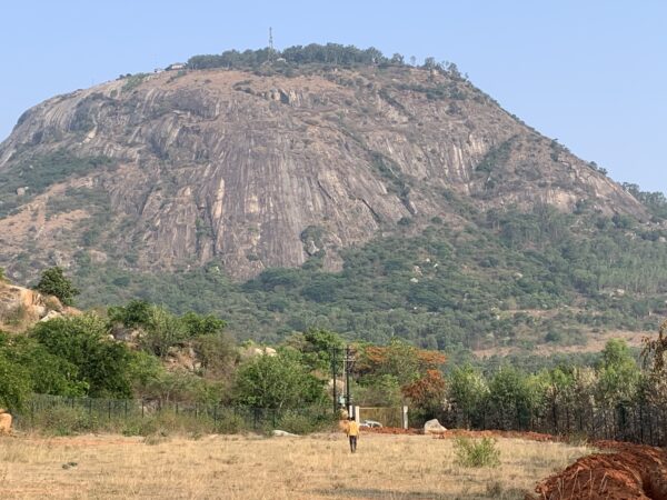 1 Acre 5 Guntas - 49,005 sq.ft - Nandi Hills, Angatta - C250301