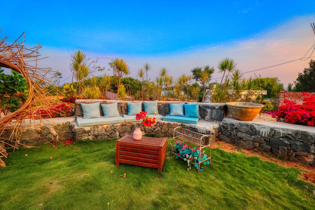 5,673 sq.ft - 18,556 sq.ft - Madinayakanahalli, Mandikallu, Chikkaballapur - C251024 - Image 4